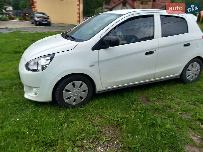 Хэтчбек Mitsubishi Space Star 2015 в Хмельнике фото 2 Хэтчбек Mitsubishi Space Star 2015 в Хмельнике