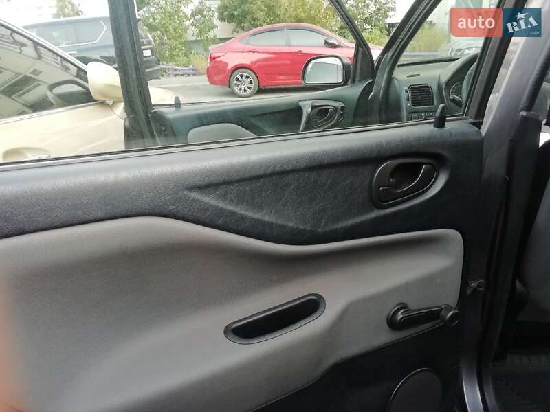 Минивэн Mitsubishi Space Star 2005 в Киеве