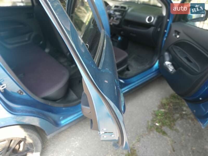 Хэтчбек Mitsubishi Space Star 2013 в Ровно