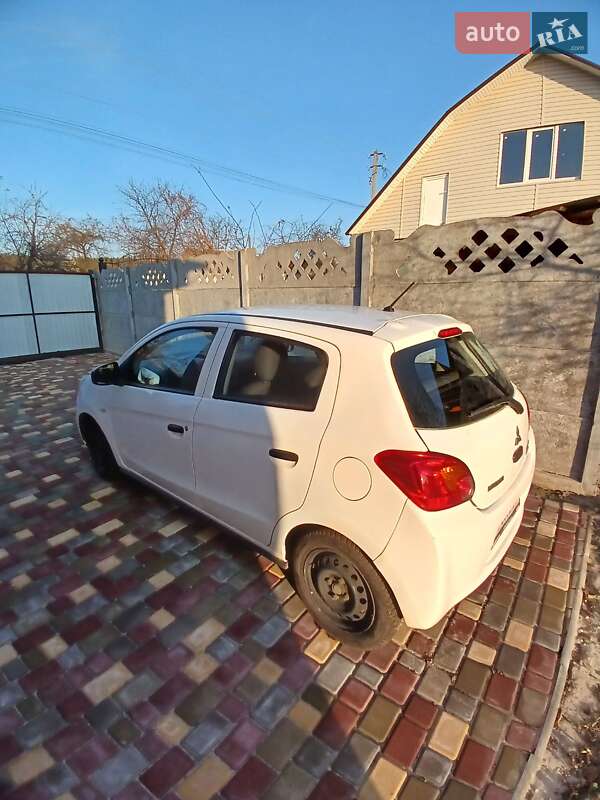 Хетчбек Mitsubishi Space Star 2014 в Чернігові