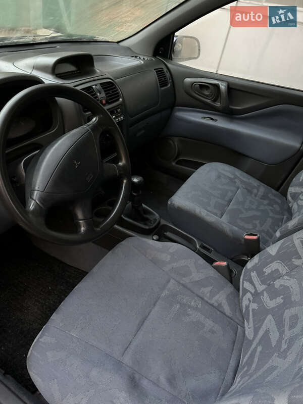 Минивэн Mitsubishi Space Star 2001 в Одессе