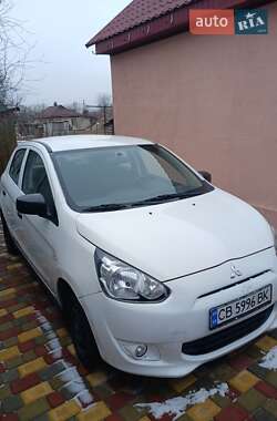 Хэтчбек Mitsubishi Space Star 2014 в 