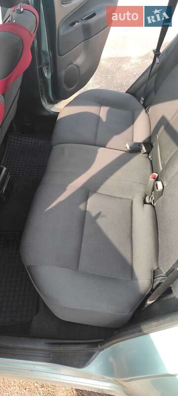 Минивэн Mitsubishi Space Star 2004 в Олевске фото 15 Минивэн Mitsubishi Space Star 2004 в Олевске