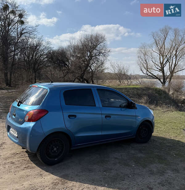 Хетчбек Mitsubishi Space Star 2015 в Черкасах