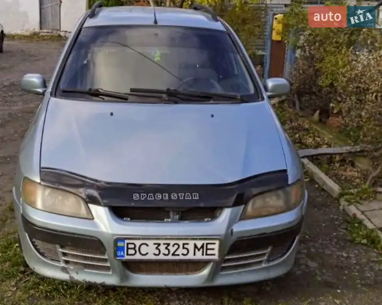 Mitsubishi Space Star 2002