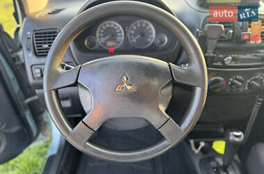 Минивэн Mitsubishi Space Star 2003 в 