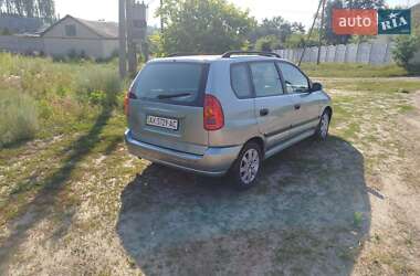 Минивэн Mitsubishi Space Star 2004 в 