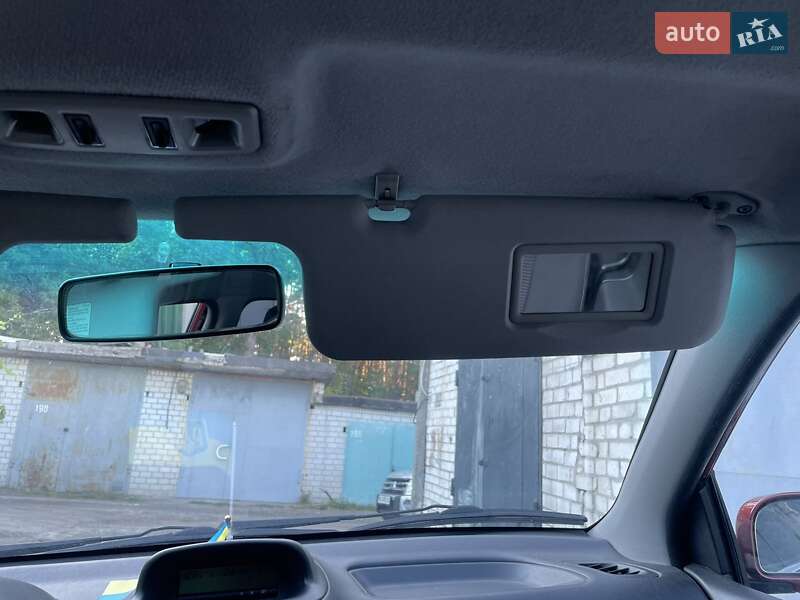 Мінівен Mitsubishi Space Star 2003 в Києві фото 38 Мінівен Mitsubishi Space Star 2003 в Києві