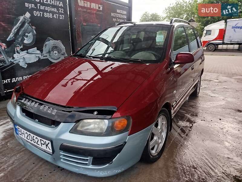 Mitsubishi Space Star 2004