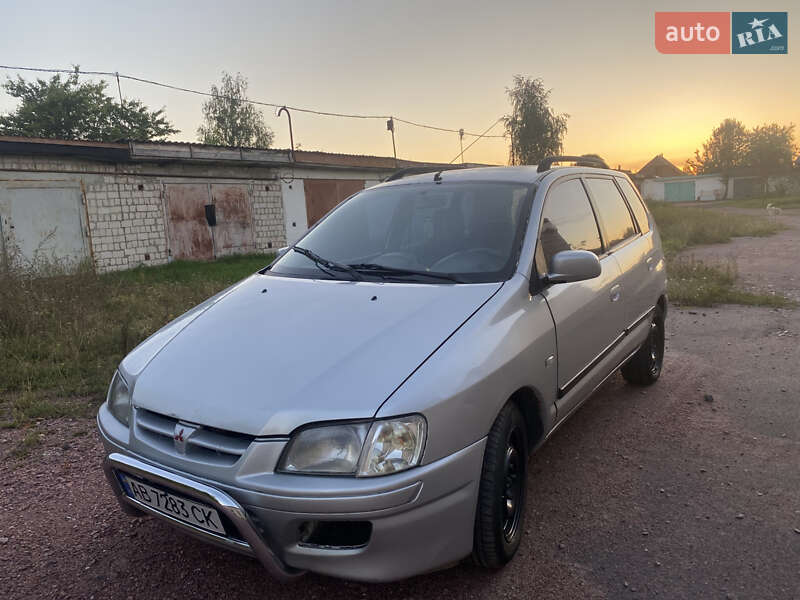 Мінівен Mitsubishi Space Star 2001 в 
