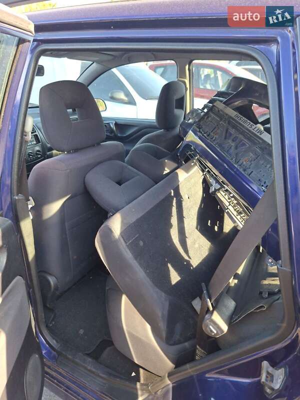 Мінівен Mitsubishi Space Star 2004 в Кам'янському фото 4 Мінівен Mitsubishi Space Star 2004 в Кам'янському