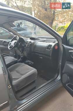 Мінівен Mitsubishi Space Star 2003 в 
