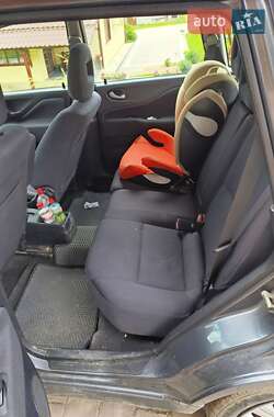 Минивэн Mitsubishi Space Star 2004 в 