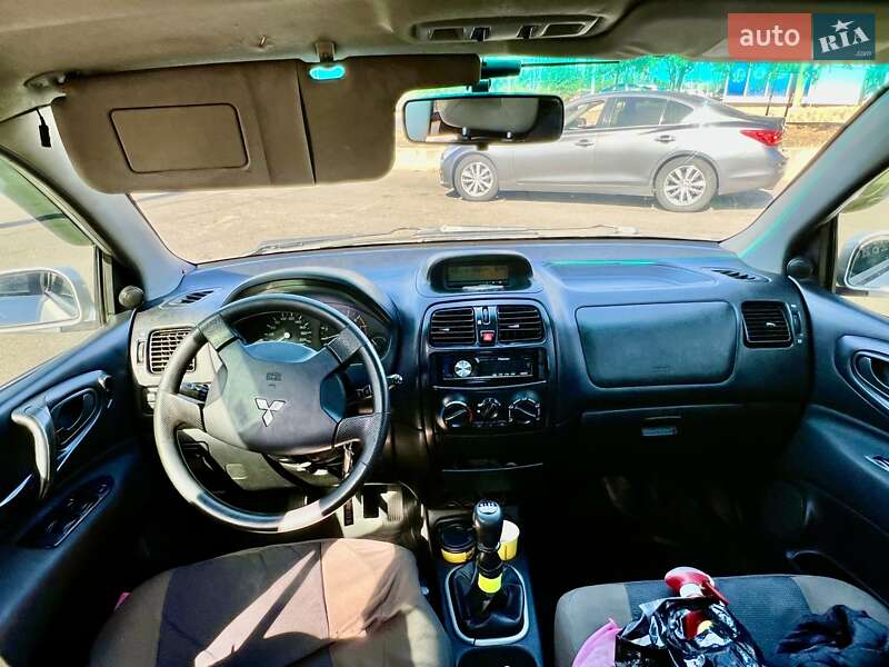 Мінівен Mitsubishi Space Star 2003 в Одесі фото 8 Мінівен Mitsubishi Space Star 2003 в Одесі