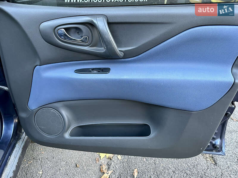 Мінівен Mitsubishi Space Star 2002 в Одесі