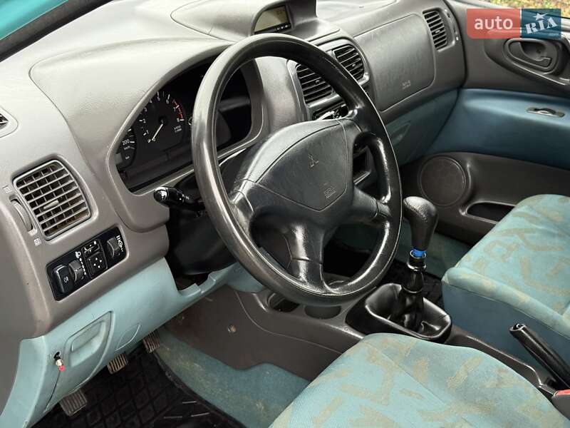 Минивэн Mitsubishi Space Star 1999 в Николаеве