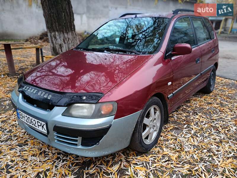 Mitsubishi Space Star 2004 Mitsubishi Space Star 2004
