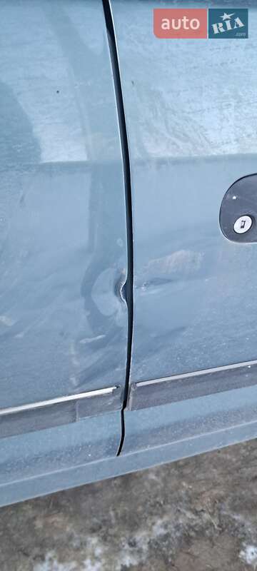 Минивэн Mitsubishi Space Star 2003 в Демидове