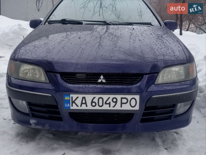 Mitsubishi Space Star 2004