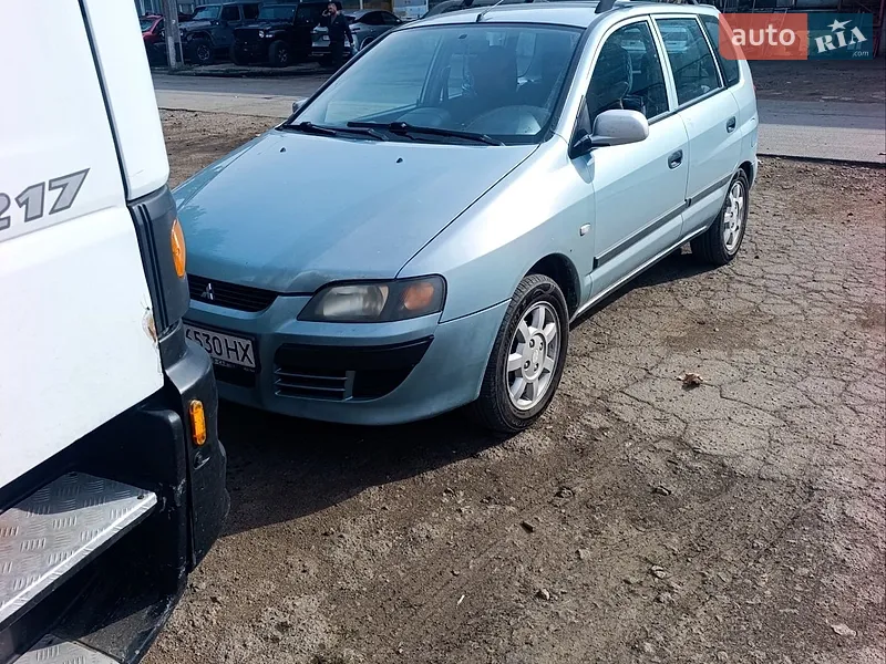 Mitsubishi Space Star 2003