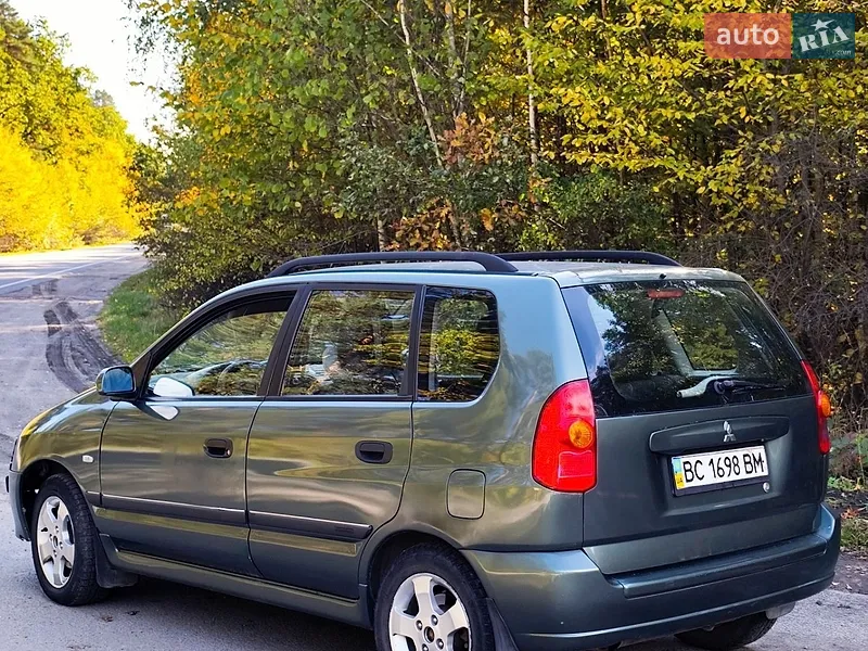 Mitsubishi Space Star 2003