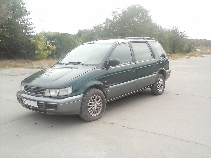 Минивэн Mitsubishi Space Wagon 1997 в Николаеве