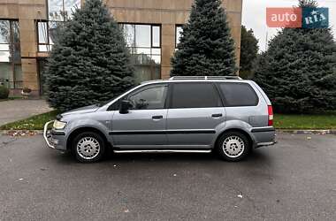 Минивэн Mitsubishi Space Wagon 2002 в Запорожье