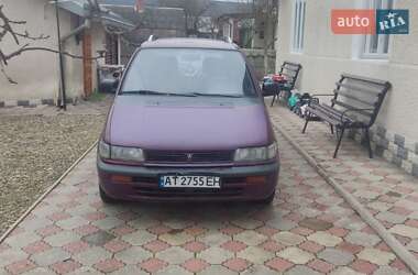 Минивэн Mitsubishi Space Wagon 1993 в 