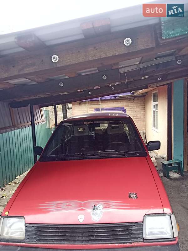 Минивэн Mitsubishi Space Wagon 1986 в Полтаве