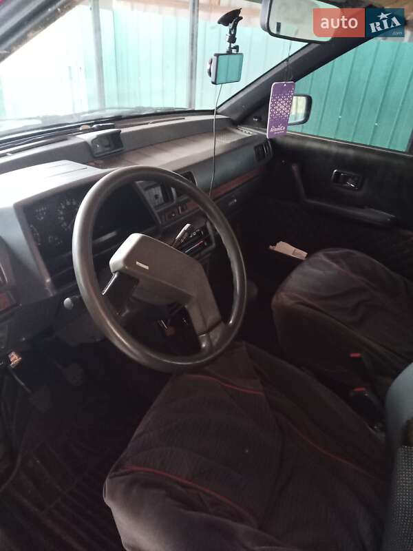 Минивэн Mitsubishi Space Wagon 1986 в Полтаве