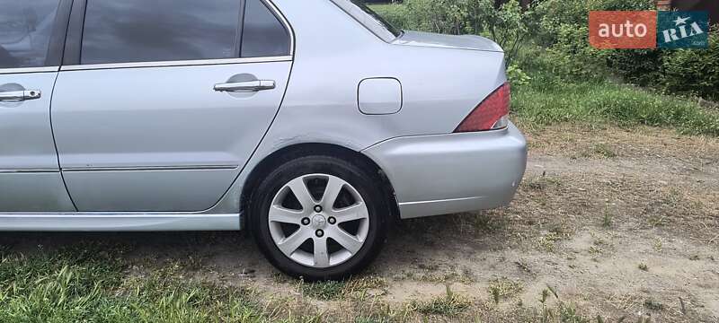 Седан Mitsubishi Virage 2004 в Запорожье