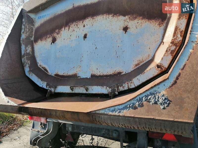 Самоскид напівпричіп Moeslein SMR-3 2006 в Кременчуці