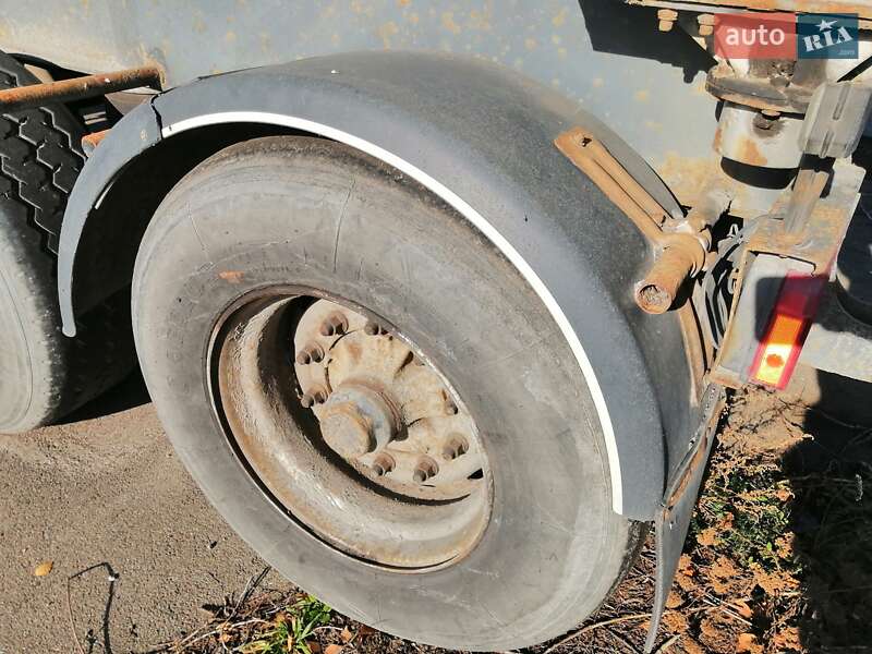 Самоскид напівпричіп Moeslein SMR-3 2006 в Кременчуці