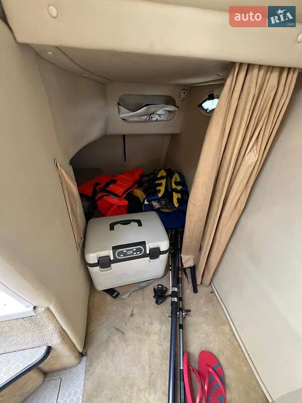 Катер Monterey 270 CR 2005 в Киеве