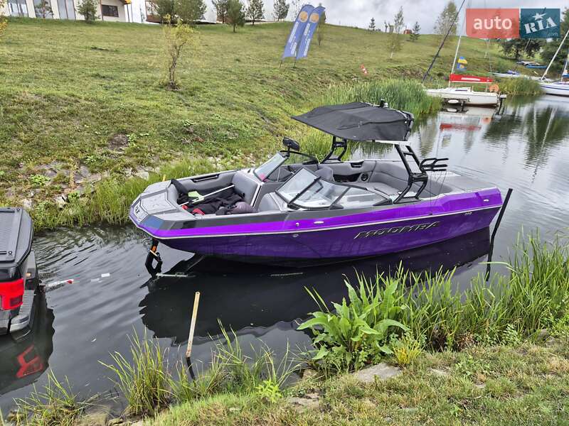 Катер Moomba Max 2024 в Львові
