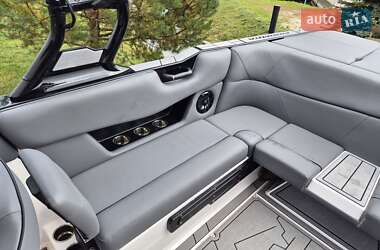 Катер Moomba Max 2024 в 
