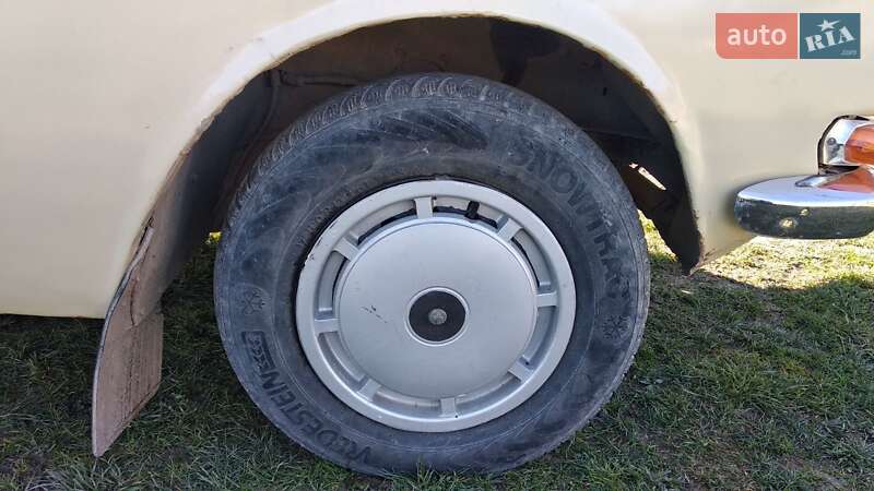 Седан Москвич/АЗЛК 2140 1977 в Бориславе