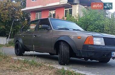 Хэтчбек Москвич/АЗЛК 2141 1989 в 