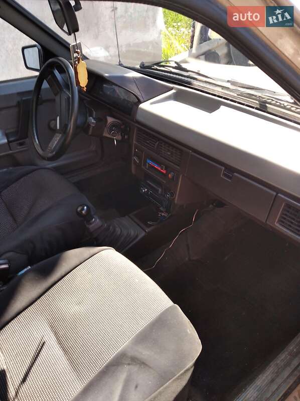 Хэтчбек Москвич/АЗЛК 2141 1989 в Броварах фото 14 Хэтчбек Москвич/АЗЛК 2141 1989 в Броварах
