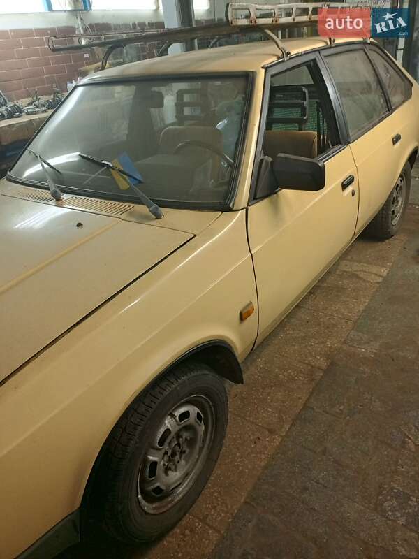 Хэтчбек Москвич/АЗЛК 2141 1988 в Киеве
