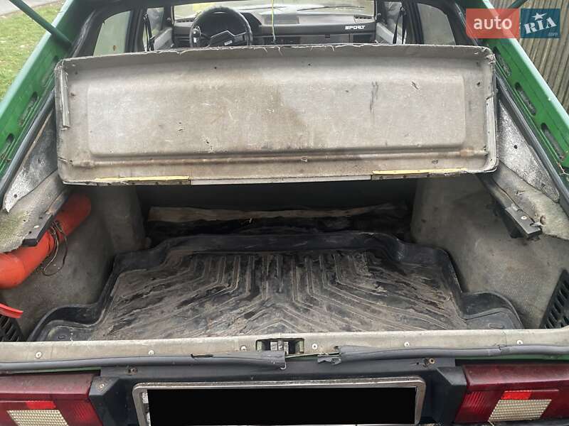Хэтчбек Москвич/АЗЛК 2141 1989 в Киеве