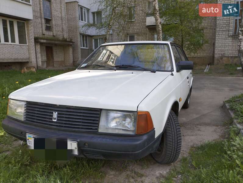 Хэтчбек Москвич/АЗЛК 2141 1992 в 