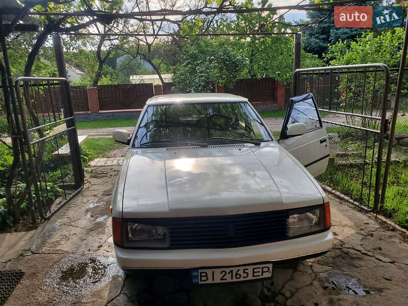 Хетчбек Москвич/АЗЛК 2141 1988 в Полтаві