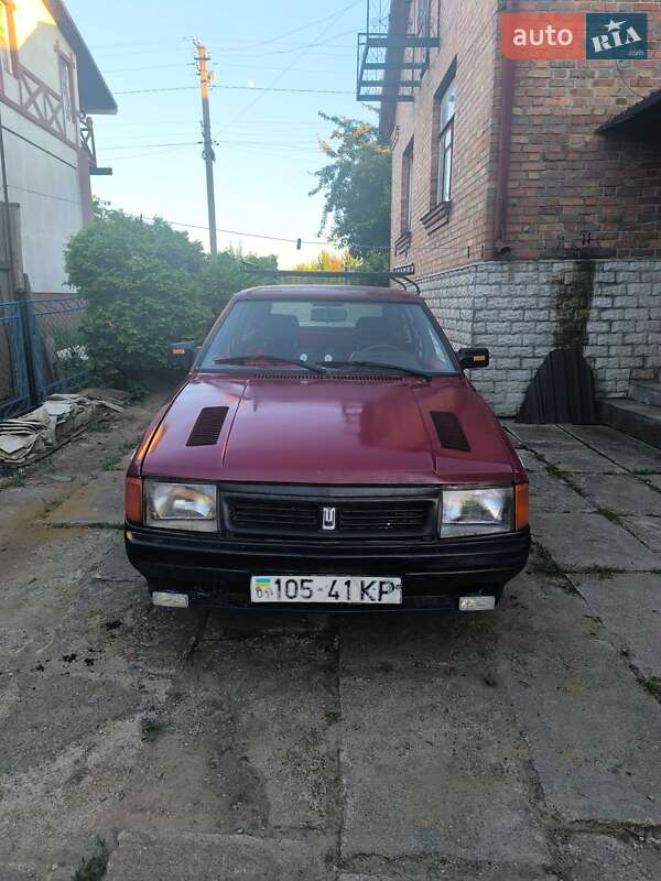 Хэтчбек Москвич/АЗЛК 2141 1993 в Ровно фото 2 Хэтчбек Москвич/АЗЛК 2141 1993 в Ровно