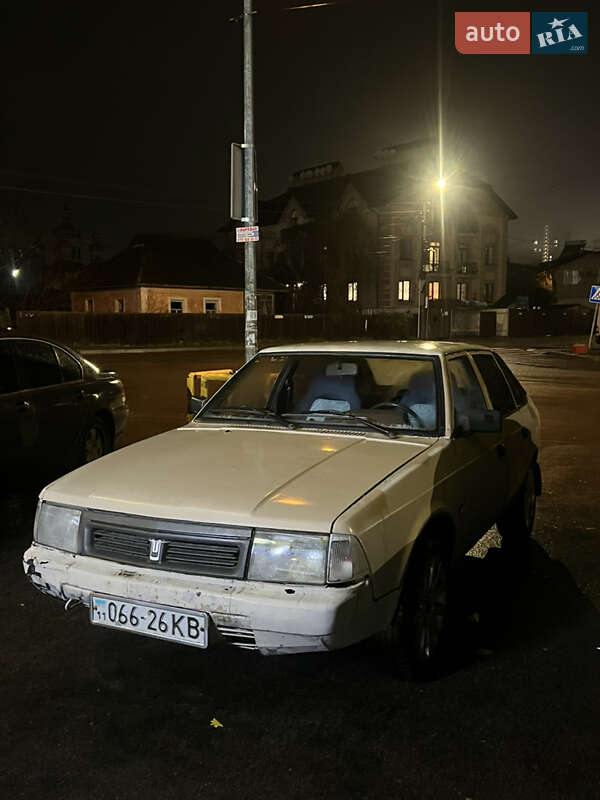 Седан Москвич/АЗЛК 2141 1990 в Броварах