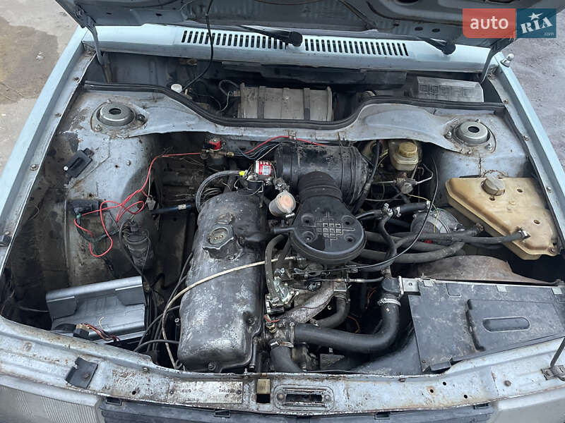 Хетчбек Москвич/АЗЛК 2141 1989 в Тульчині