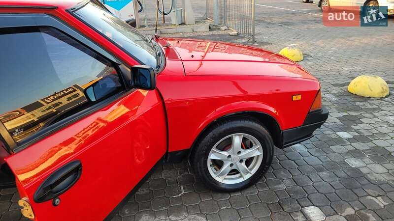 Хэтчбек Москвич/АЗЛК 2141 1990 в Запорожье