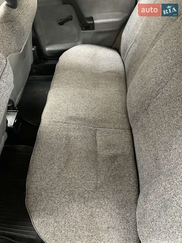 Хэтчбек Москвич/АЗЛК 2141 1991 в Днепре фото 13 Хэтчбек Москвич/АЗЛК 2141 1991 в Днепре