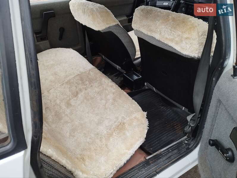 Хэтчбек Москвич/АЗЛК 2141 1992 в Кременце