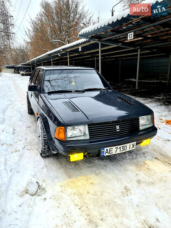 moskvich-azlk_2141__632802136f.jpg